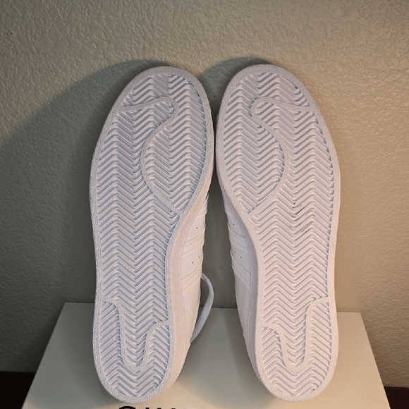 Adidas Super Star II Classic White Sneakers - Picture 4 of 7
